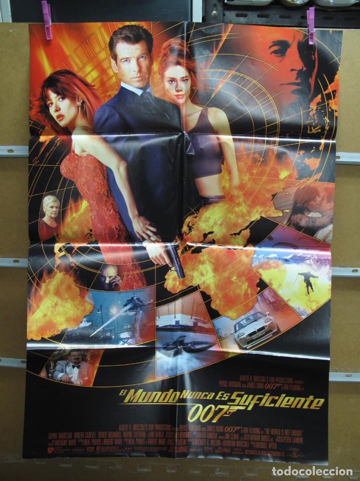 Cinema: L256 007 EL MUNDO NUNCA ES SUFICIENTE