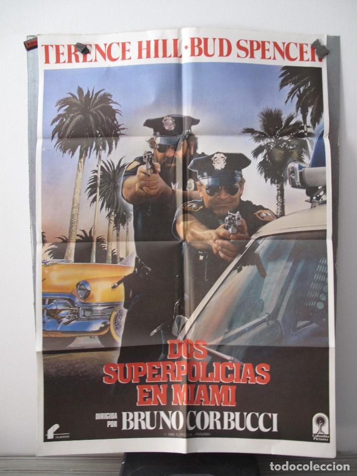 Kino: GND1842 DOS SUPERPOLICIAS EN MIAMI