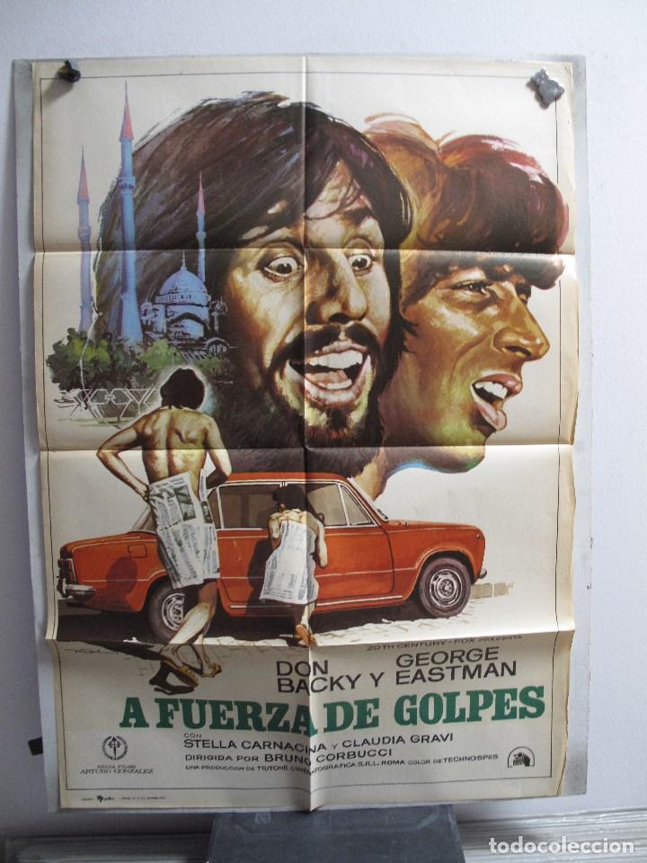 Cinema: GNA2158     A FUERZA DE GOLPES