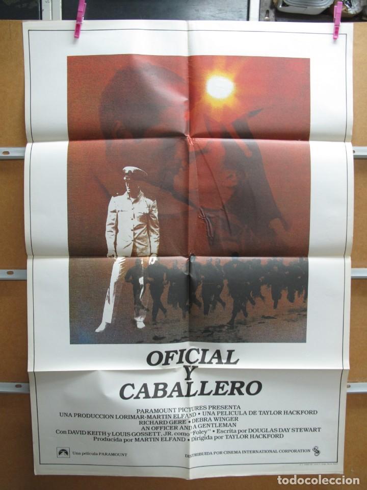 Cin&eacute;ma: GND2742 OFICIAL Y CABALLERO