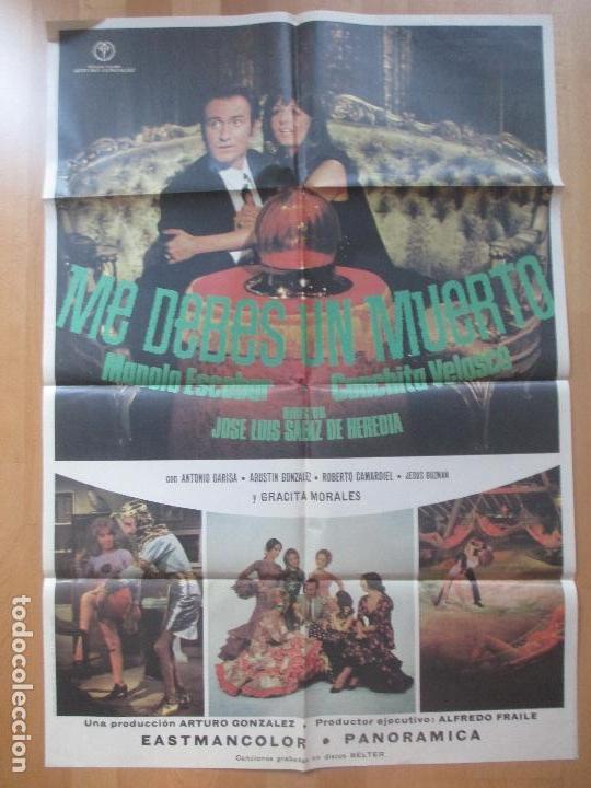 Cin&eacute;ma: CARTEL CINE, ME DEBES UN MUERTO, MANOLO ESCOBAR, CONCHITA VELASCO, 1980, C1400