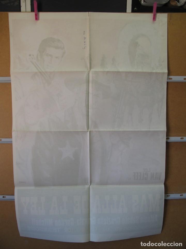 Cine: L453 MAS ALLA DE LA LEY - Foto 2