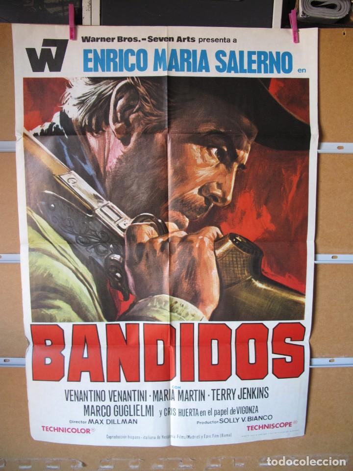 Cine: L1462 BANDIDOS - Foto 1