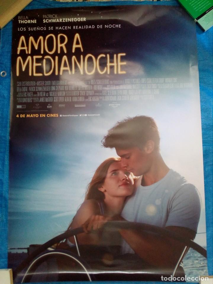 Cin&eacute;ma: Cartel Cine Amor A Medianoche - 98x68