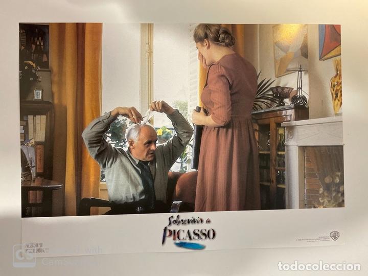 Cinema: AFICHE DE CINE. PELICULA: SOBREVIVIR A PICASSO. ANTHONY HOPKINS. MEDIDAS APROX.: 34 X 24 CM.