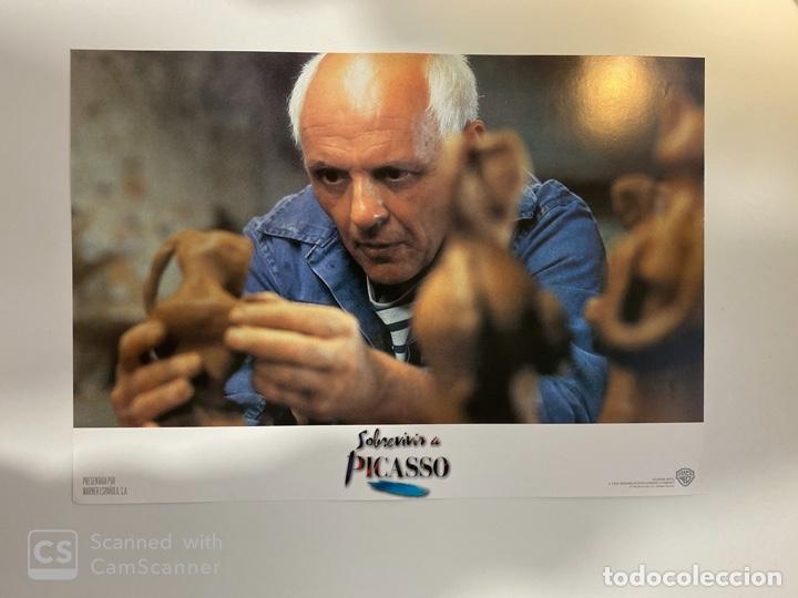 Cinema: AFICHE DE CINE. PELICULA: SOBREVIVIR A PICASSO. ANTHONY HOPKINS. MEDIDAS APROX.: 34 X 24 CM.