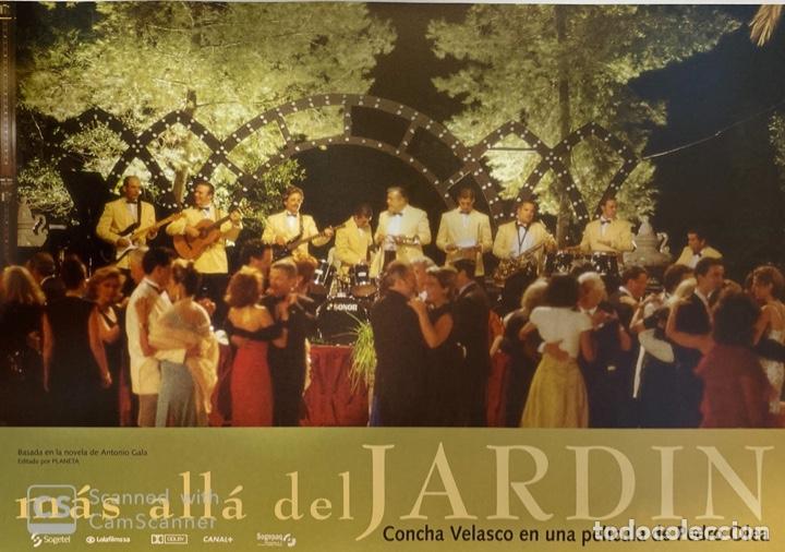 Cinema: AFICHE DE CINE. PELICULA: M&Aacute;S ALL&Aacute; DEL JARDIN. MEDIDAS APROX.: 34 X 24 CM