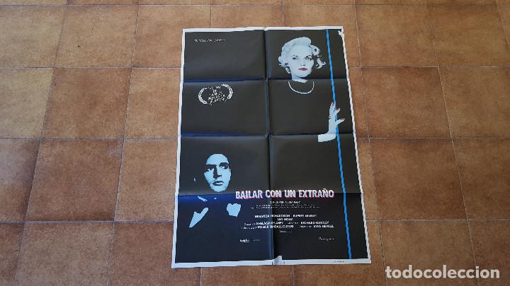 Cinema: POSTER CARTEL BAILAR CON UN EXTRA&Ntilde;O (1985) MIRANDA RICHARDSON Y RUPERT EVERETT