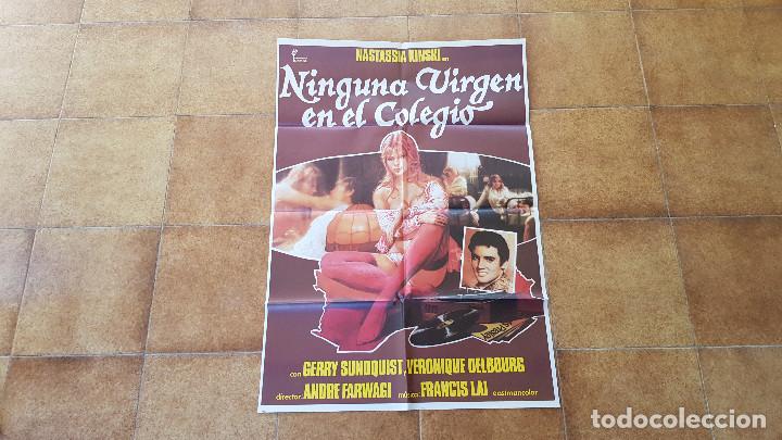 Kino: POSTER CARTEL NINGUNA VIRGEN EN EL COLEGIO (1976) GERRY SUNDQUIST Y VERONIQUE DELBOURG