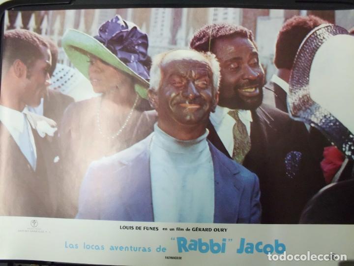 Kino: CARTEL FOTOGRAMA DE CINE. LAS LOCAS AVENTURAS DE RABBI JACOB. 34X24,5 CM.   CARTELCI-137