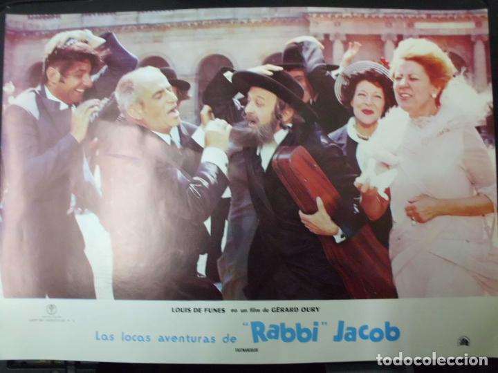 Kino: CARTEL FOTOGRAMA DE CINE. LAS LOCAS AVENTURAS DE RABBI JACOB. 34X24,5 CM.  CARTELCI-1389