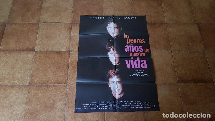 Kino: POSTER CARTEL LOS PEORES A&Ntilde;OS DE NUESTRA VIDA (100 X 70 CMS. APROX.) DIR. EMILIO MARTINEZ-LAZARO