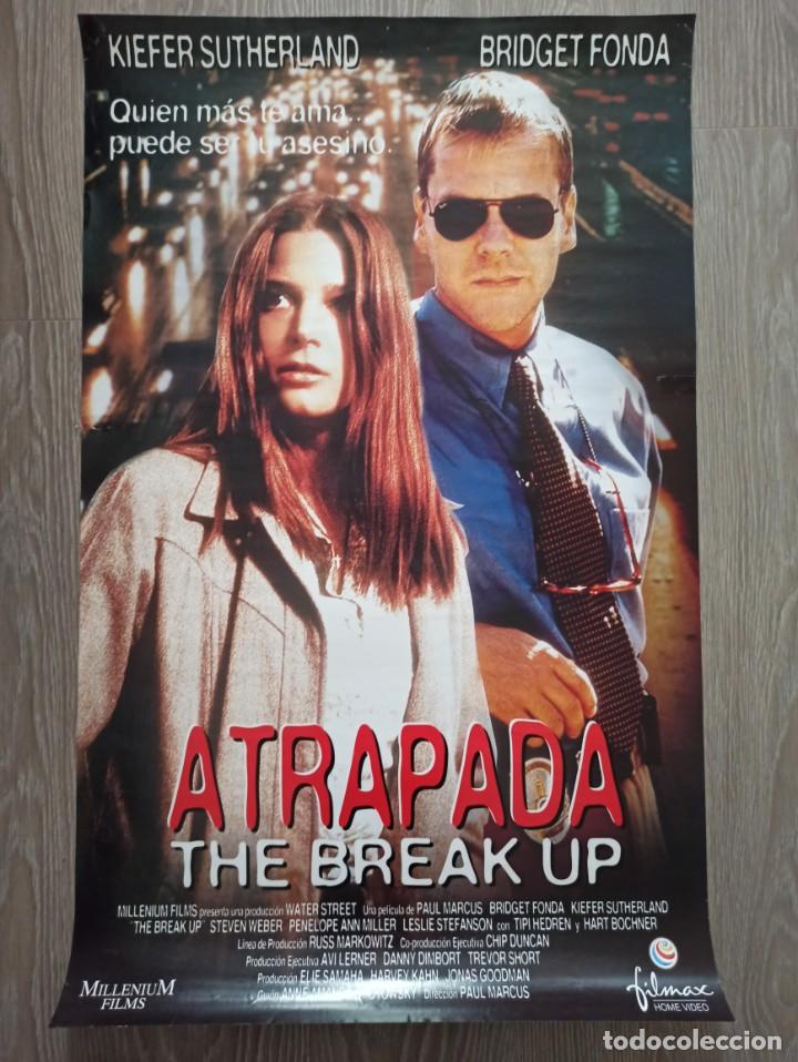 Cine: P&oacute;ster Atrapada - Foto 1