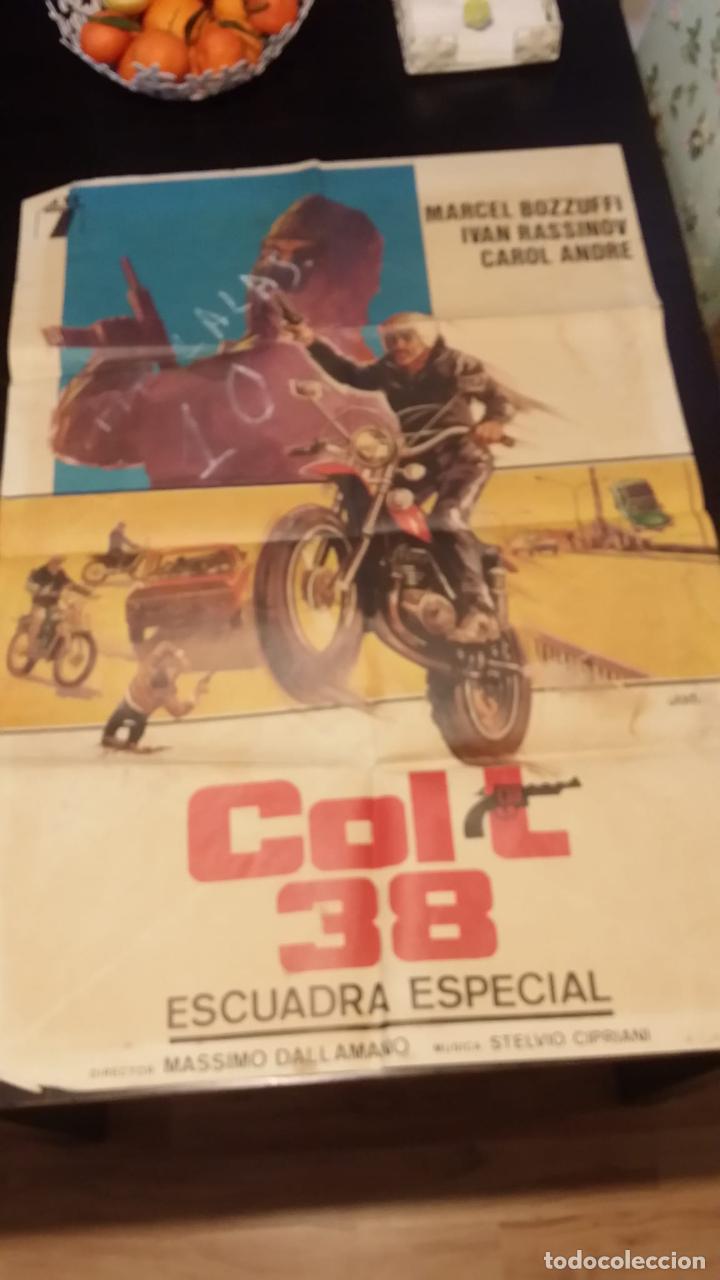 JML CARTEL CINE COL L 38 ESCUADRA ESPECIAL AÑOS 1980 MARCEL BOZZUFFI, MASSIMO DALLAMANO 70X100. VER (Cine - Posters y Carteles - Acción)