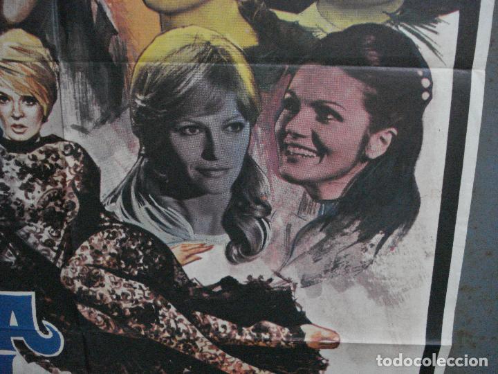 Barber Girl White T-Shirt - Virna Lisi Shaving - Cover Shirt - Amazink Line - Flamed Cotton (Slub) 150 g/m², White, S