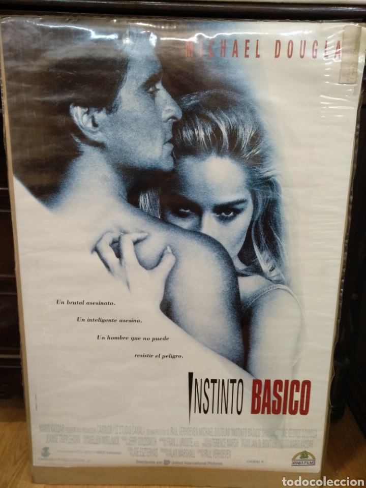 Cine: Catel pel&iacute;cula, Instinto Basico - Foto 1
