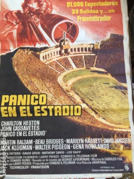 Cine: P&aacute;nico en el estadio, de 1977 - Foto 1