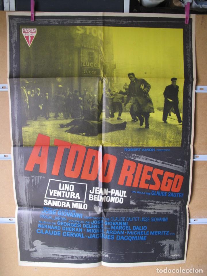 Cine: L1943 A TODO RIESGO - Foto 1