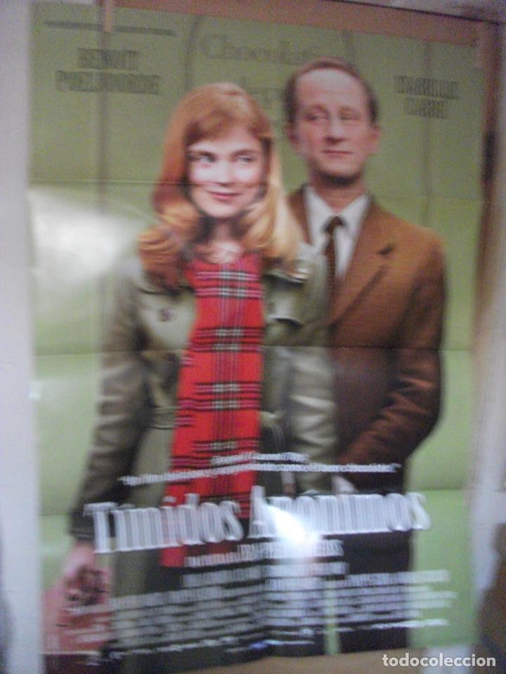 Cine: T&Iacute;MIDOS AN&Oacute;NIMOS - Foto 1