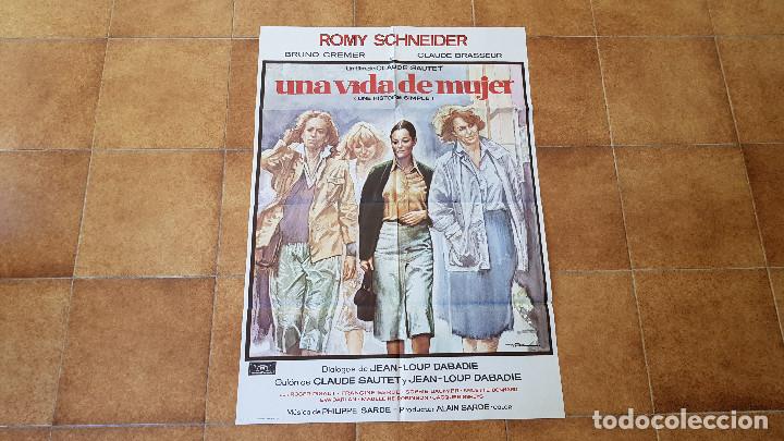 Cinema: POSTER CARTEL UNA VIDA DE MUJER (100 X 70 CMS. APROX.) 1979 + 10 FOTOCROMOS (34 X 24 CMS.)