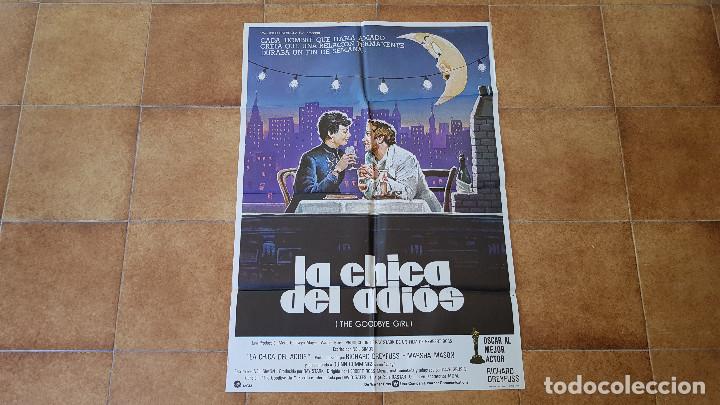 Cinema: POSTER CARTEL LA CHICA DEL ADIOS (100 X 70 CMS. APROX.) 1978 + 12 FOTOCROMOS (34 X 24 CMS.)