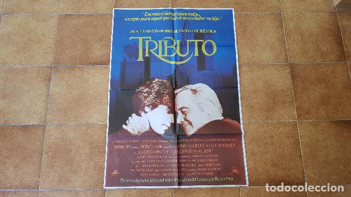 Cinema: POSTER CARTEL TRIBUTO (100 X 70 CMS. APROX.) + 12 FOTOCROMOS (27,5 X 21,5 CMS.)