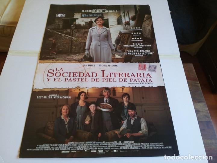 Cinema: la sociedad literaria y el pastel de piel de patata - Lily James - cartel original prime a&ntilde;o 2018