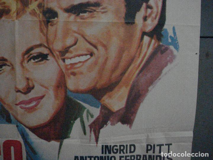 Un Beso En El Puerto Reparto