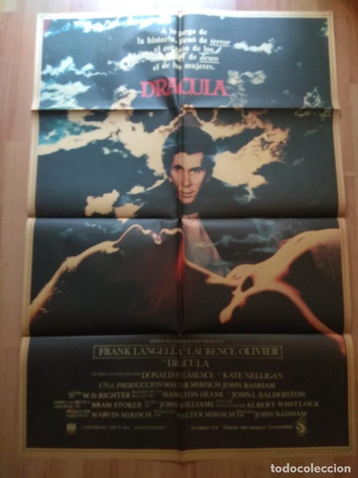 Cine: POS-- POSTER DE LA PELICULA -.. DRACULA - Foto 1