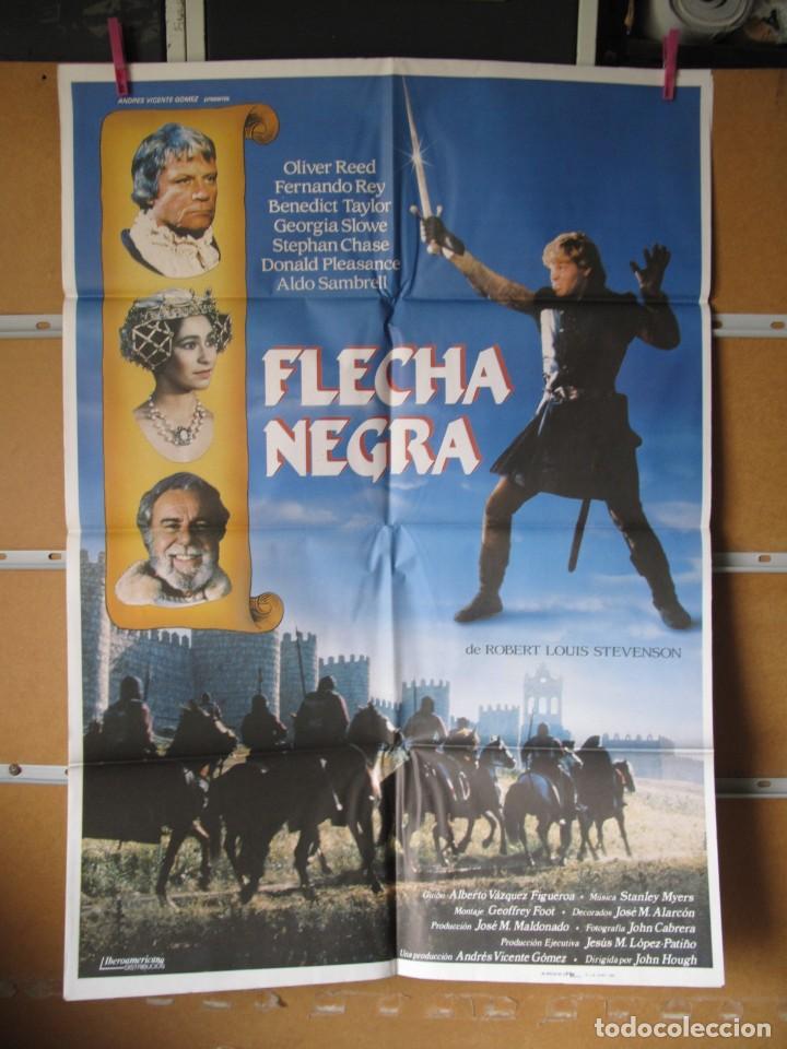 Cine: L2176 FLECHA NEGRA - Foto 1