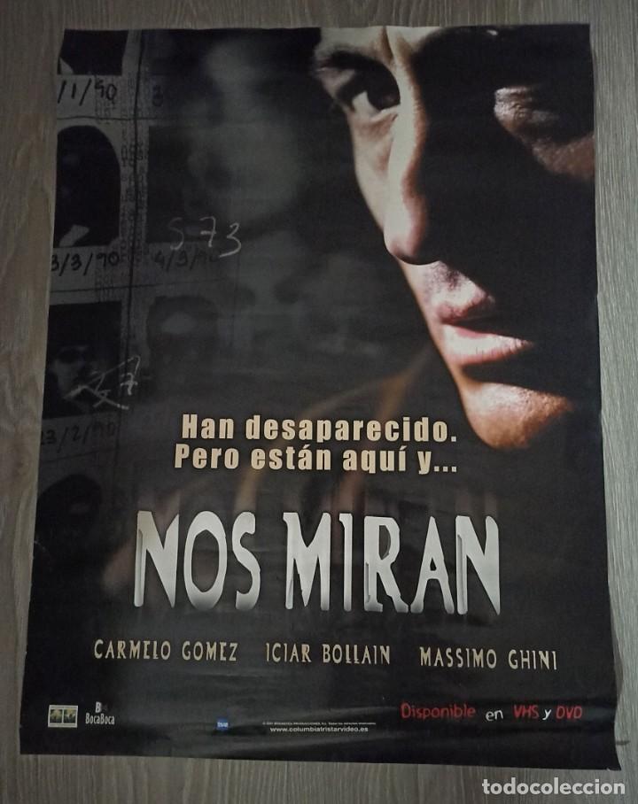 Cine: P&oacute;ster Nos miran. - Foto 1