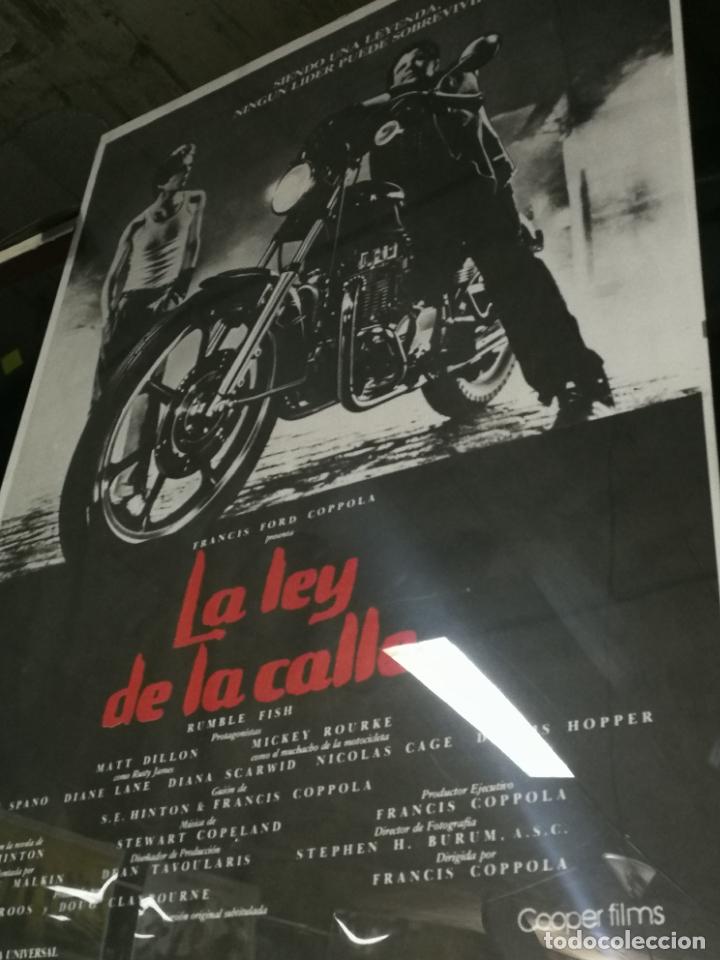 Cinema: POSTER ENMARCADO DE LA PELICULA MOTERA, LA LEY DE LA CALLE