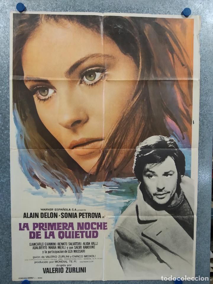 Cinema: La primera noche de la quietud. Alain Delon, Sonia Petrovna A&Ntilde;O 1974. POSTER ORIGINAL
