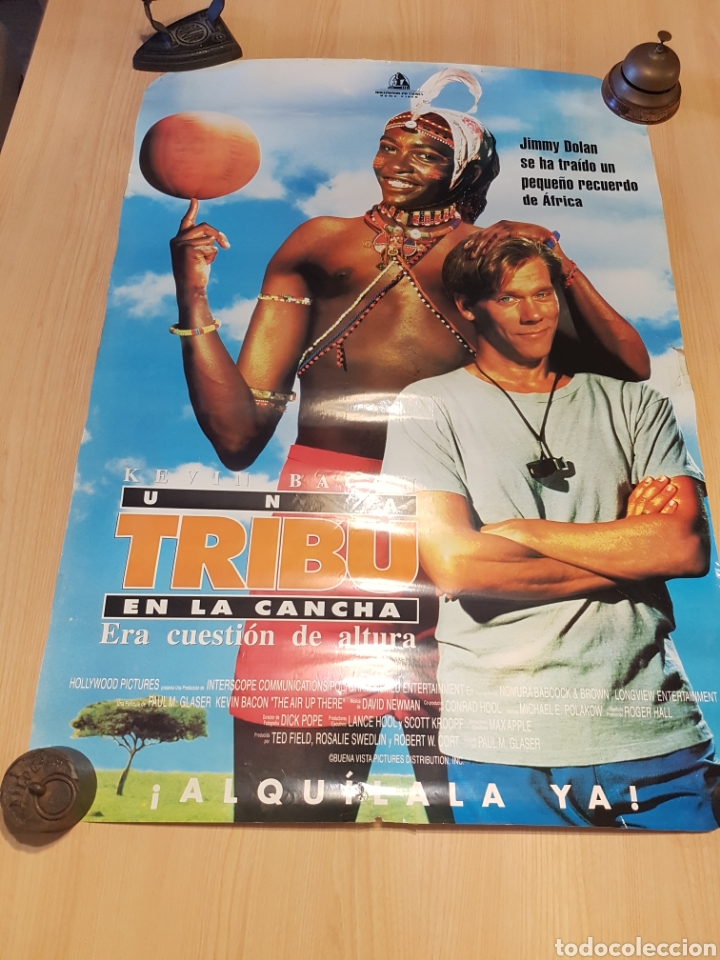 Cinema: POSTER UNA TRIBU EN LA CANCHA KEVIN BACON 97,5 X 68,5 CM