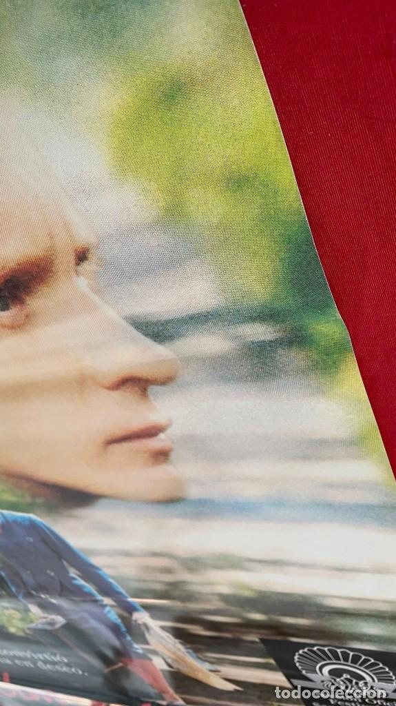Cine: Poster Under the sun - Foto 2