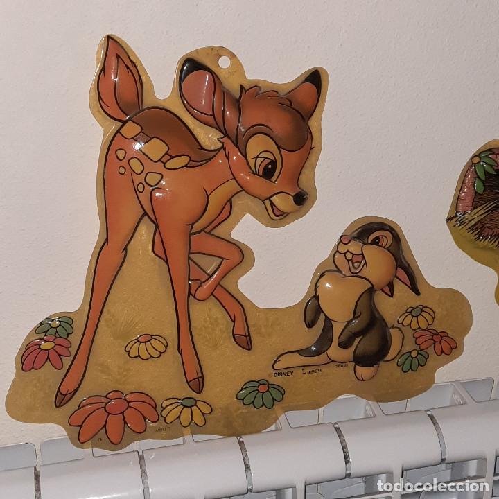 Cinema: BAMBI - TAMBOR y FLOR - CARTELES DE PLASTICO TROQUELADOS EN RELIEVE - MIRETE - A&Ntilde;OS 70