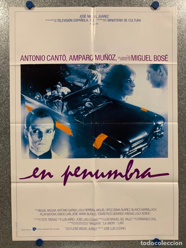 Kino: En penumbra. Miguel Bos&eacute;, Amparo Mu&ntilde;oz, Toni Cant&oacute;, Emma Su&aacute;rez. POSTER ORIGINAL