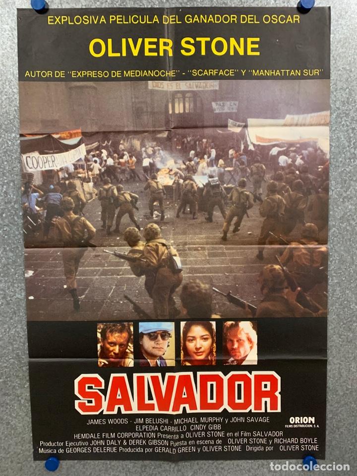 Kino: Salvador. James Woods, John Savage, James Belushi, Michael Murphy. POSTER ORIGINAL.