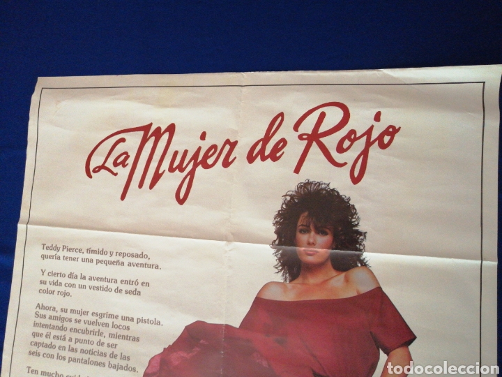 Cine: LA MUJER DE ROJO poster - Foto 2