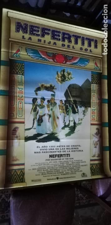Cin&eacute;ma: NEFERTITI, LA HIJA DEL SOL. CARTEL CINE
