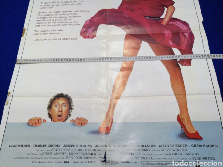 Cine: LA MUJER DE ROJO poster - Foto 7