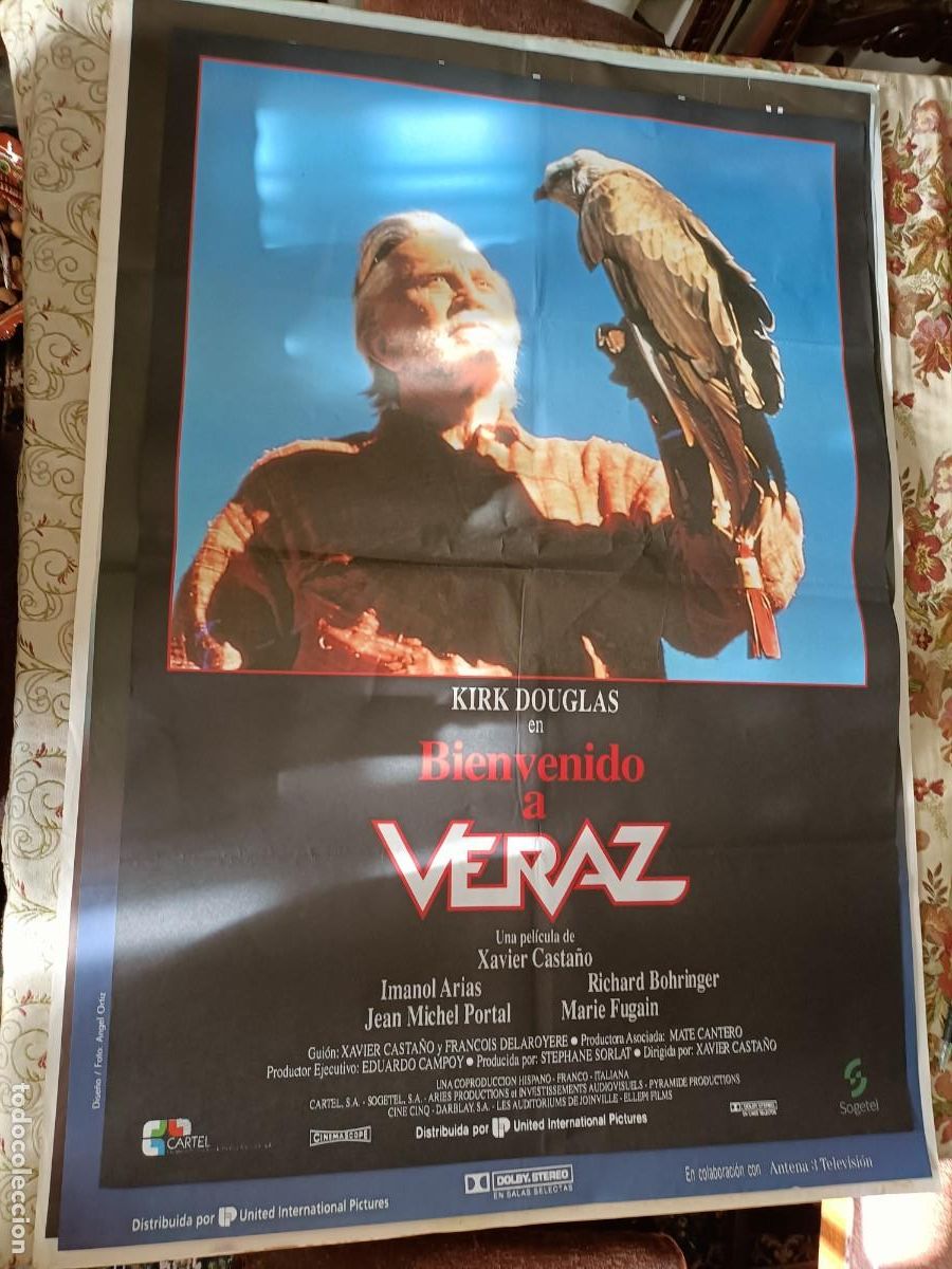 Cin&eacute;ma: BIENVENIDO A VERAZ. CARTEL DE CINE