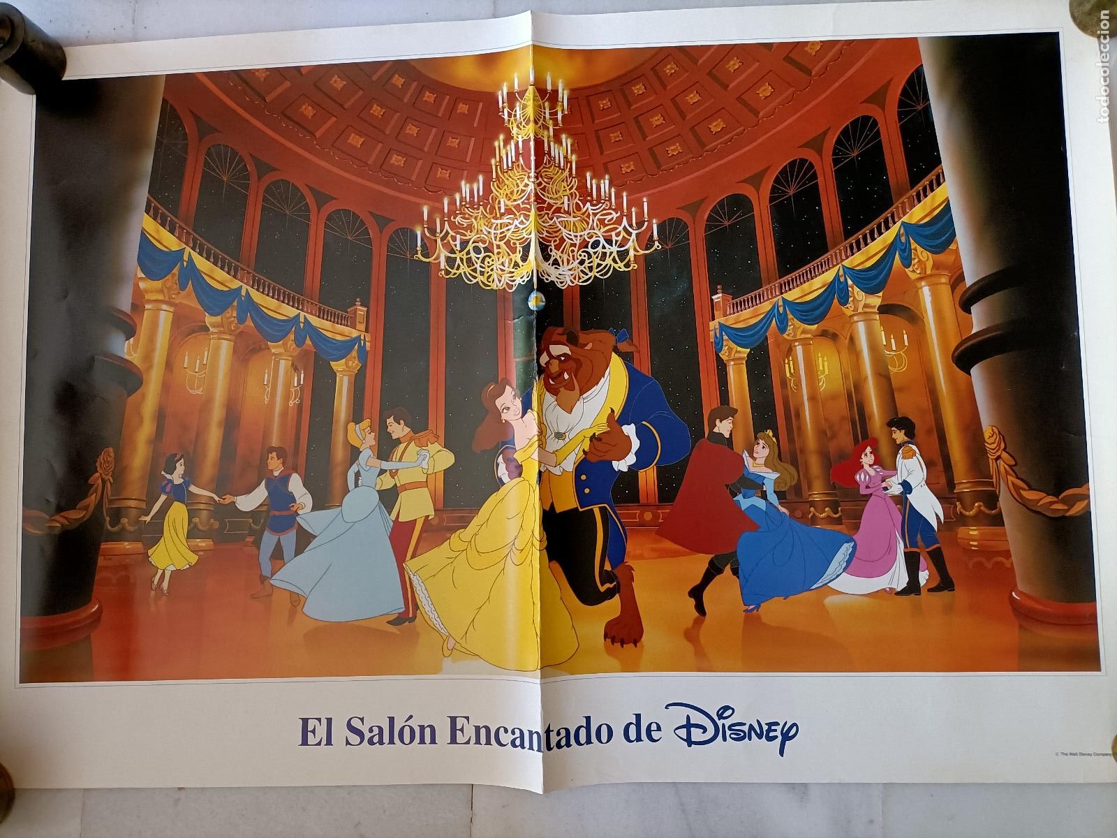 Cine: POSTER ORIGINAL DISNEY, LA BELLA Y LA BESTIA, EL SAL&Oacute;N ENCANTADO EN CARTULINA GRUESA. 60X90CTMS.
