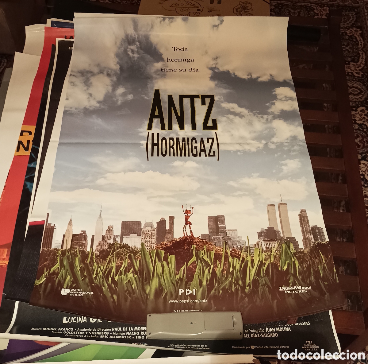 Cinema: Cartel p&oacute;ster oficial de cine ANTZ