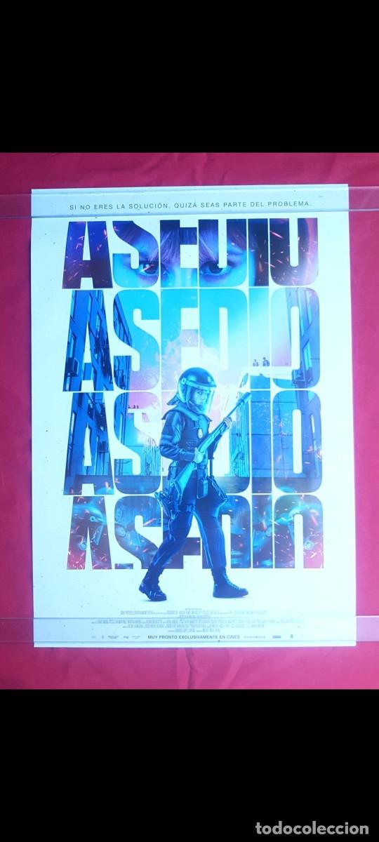 Cine: P&Oacute;STER ASEDIO - Foto 1
