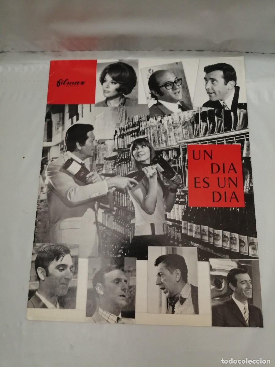 Cine: Afiche original a&ntilde;o 1968, con 12 p&aacute;ginas, de la pel&iacute;cula UN D&Iacute;A ES UN D&Iacute;A (Francisco Pr&oacute;sper)