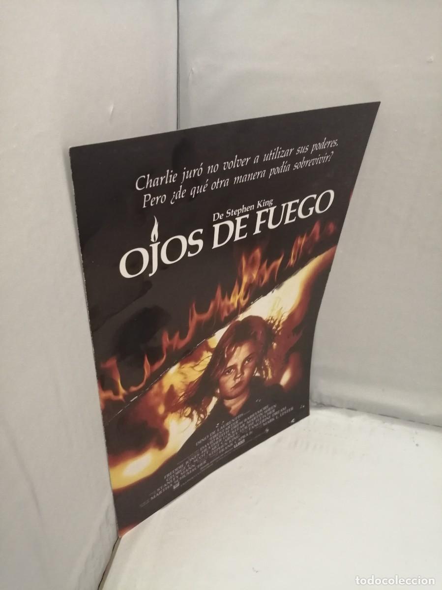 Cin&eacute;ma: Afiche D&iacute;ptico Original de la pel&iacute;cula de 1984: OJOS DE FUEGO (Mark L. Lester)