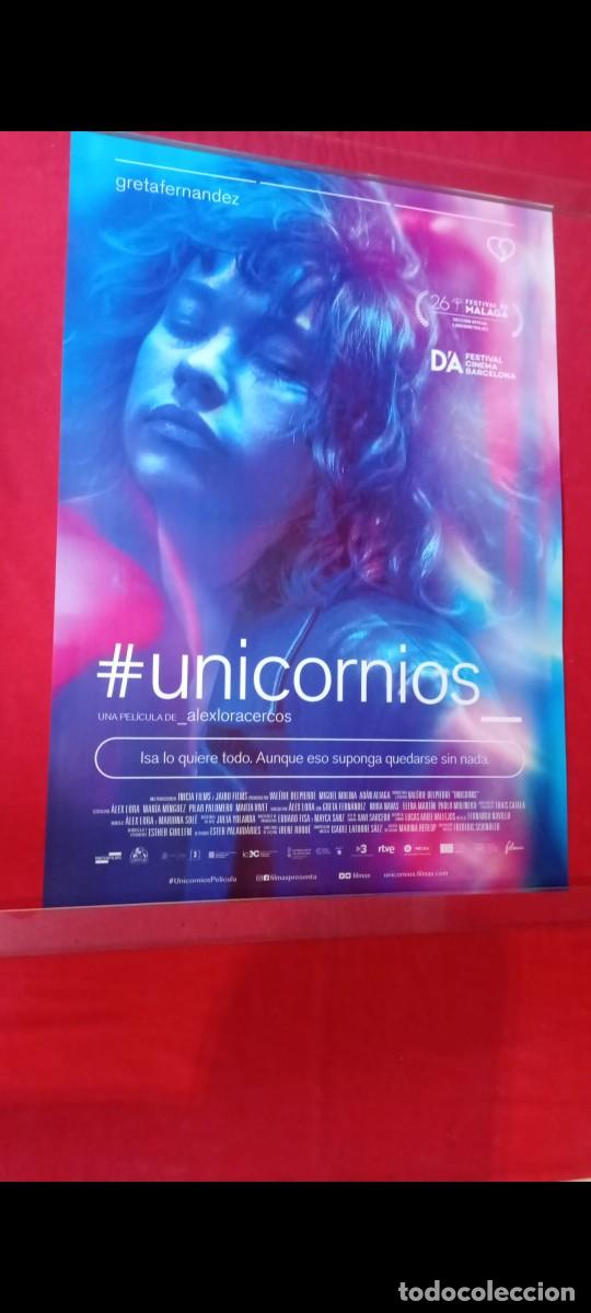 Cine: P&oacute;ster Unicornios - Foto 1