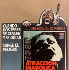 Cine: ATRACCIÓN DIABÓLICA (GEORGE A. ROMERO (1988). CARTEL TROQUELADO EN CARTÓN PROMOCIONAL DE LA PELÍCULA