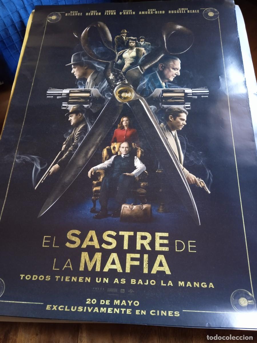 Cine: El sastre de la mafia - Mark Rylance, Zoey Deutch, Dylan O'Brien - Poster Original Universal 2022